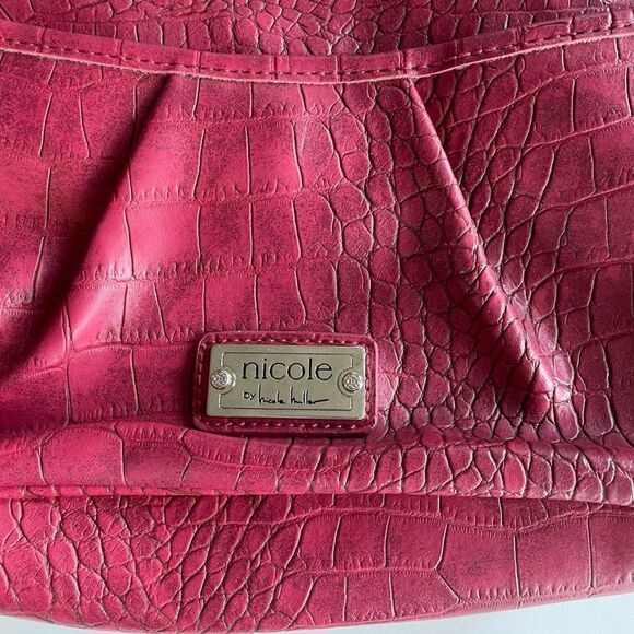 Pre-Owed Nicole by Nicole Miller Womens Red Alligator Print Hobo Purse - Picture 3 of 7
